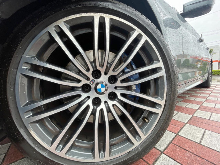 2018 BMW 5 Series DBA-JA20 (UW-6a2632f7a6d0f)[17]