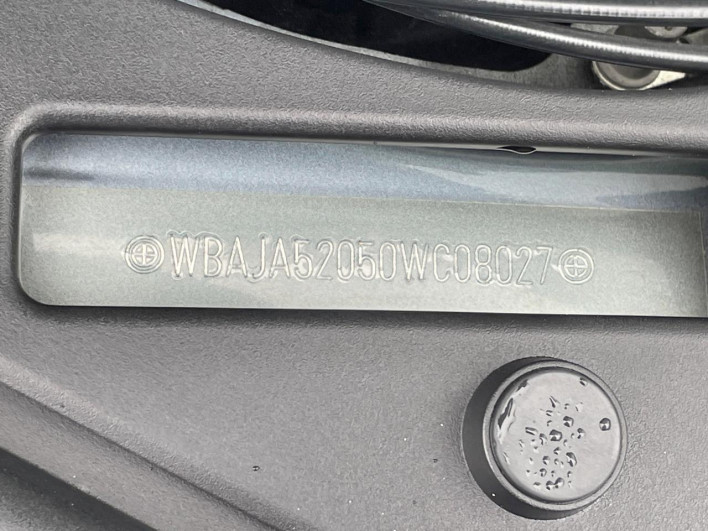 2018 BMW 5 Series DBA-JA20 (UW-6a2632f7a6d0f)[1]