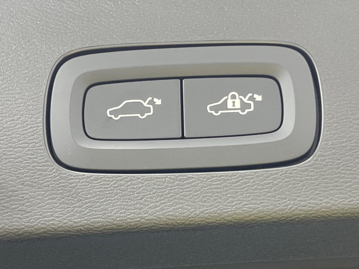 2023 Volvo V60 5AA-ZB420TM (UW-6a26330367d00)[20]