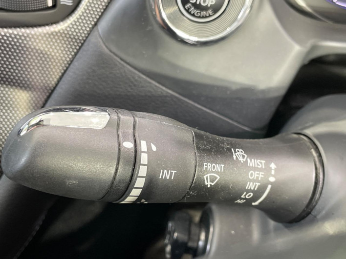 2017 Nissan Skyline DBA-YV37 (UW-6a263303c8de0)[12]