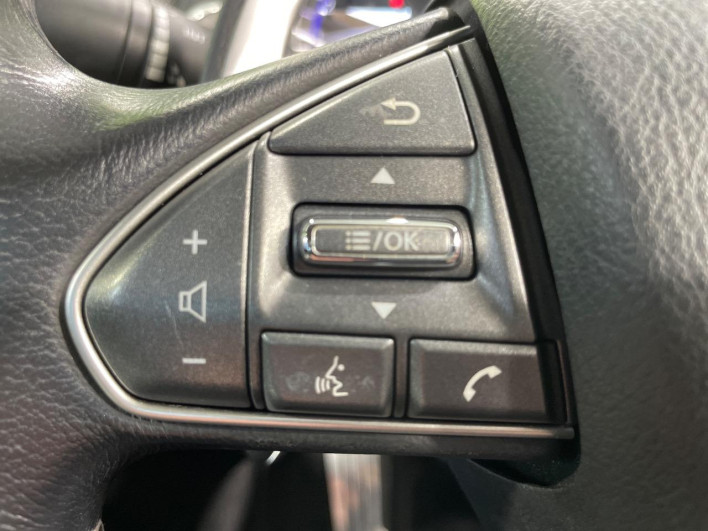 2017 Nissan Skyline DBA-YV37 (UW-6a263303c8de0)[29]