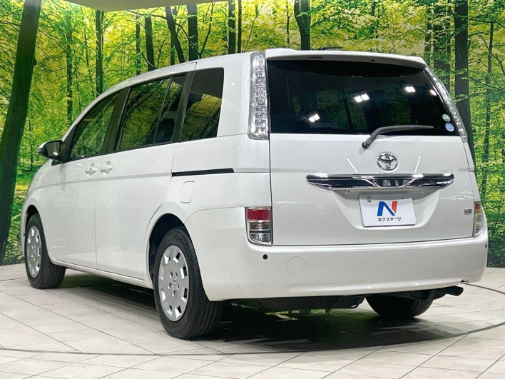 2015 Toyota Isis DBA-ZGM10G (UW-6a26330818d22)[11]