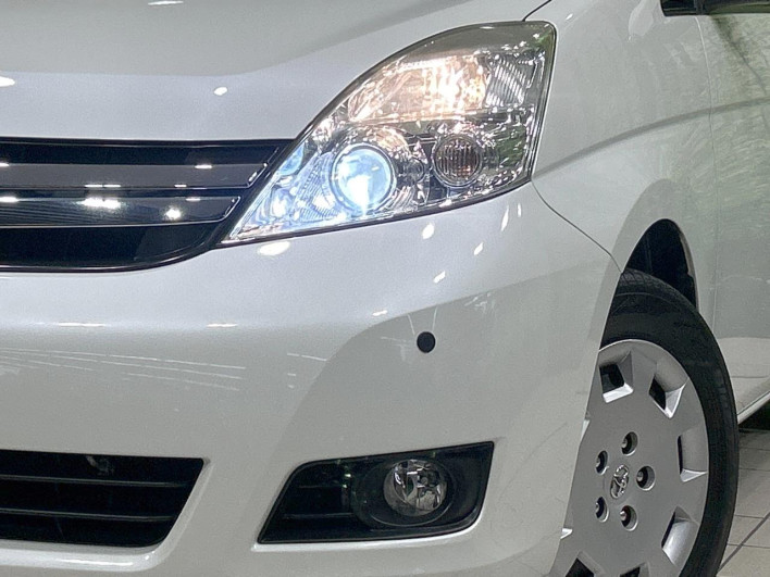 2015 Toyota Isis DBA-ZGM10G (UW-6a26330818d22)[17]