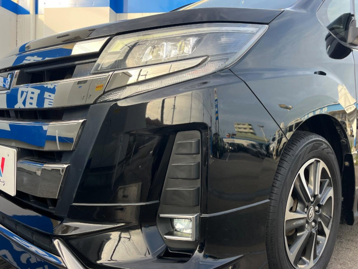 2018 Toyota Noah DBA-ZRR80W (UW-6a26330d7fd4f)[14]