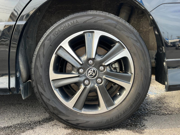 2018 Toyota Noah DBA-ZRR80W (UW-6a26330d7fd4f)[11]