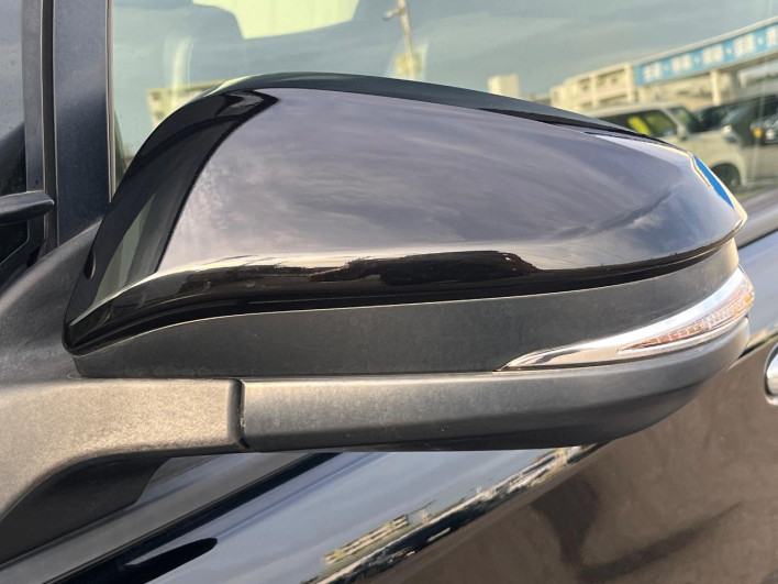 2018 Toyota Noah DBA-ZRR80W (UW-6a26330d7fd4f)[15]