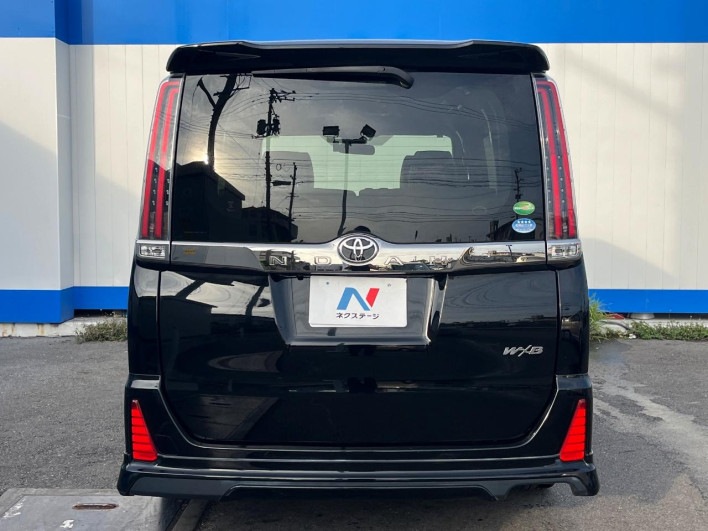 2018 Toyota Noah DBA-ZRR80W (UW-6a26330d7fd4f)[22]