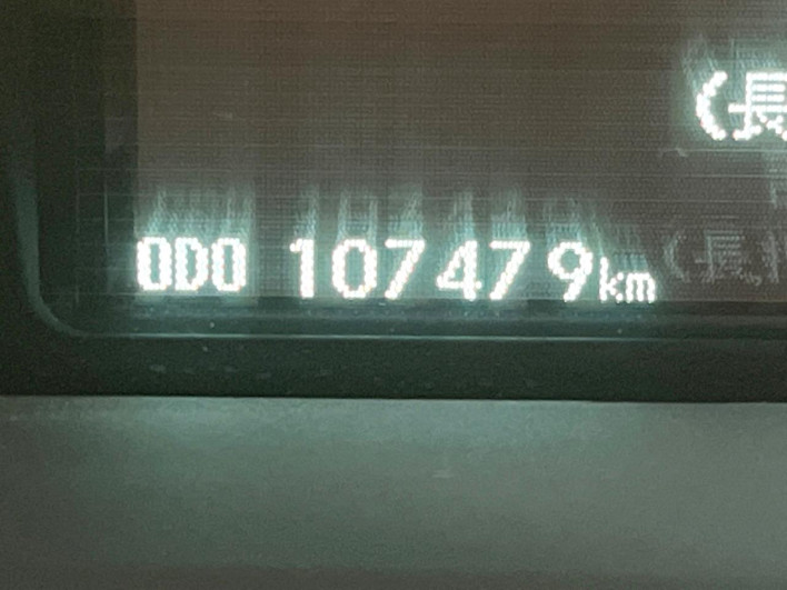 2011 Toyota Prius DAA-ZVW30 (UW-6a26331a532d6)[2]