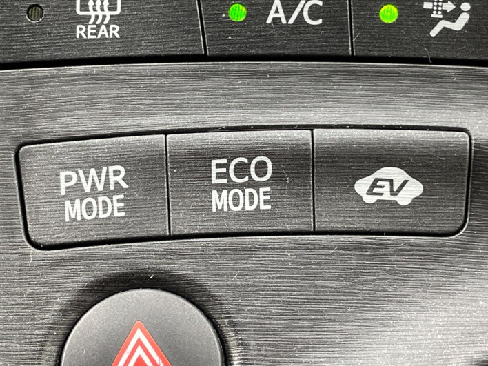 2011 Toyota Prius DAA-ZVW30 (UW-6a26331b429cb)[19]