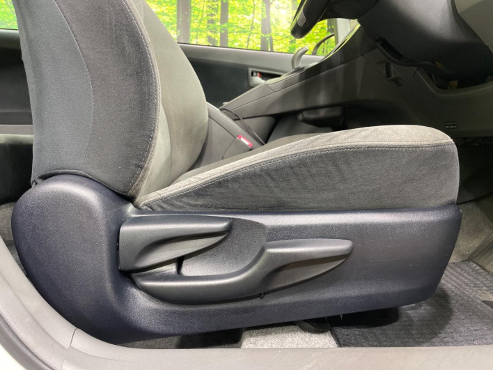 2011 Toyota Prius DAA-ZVW30 (UW-6a26331b429cb)[9]
