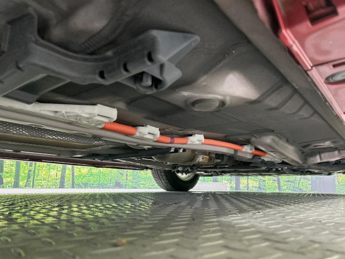 2013 Toyota Prius DAA-ZVW30 (UW-6a26331c0419d)[23]