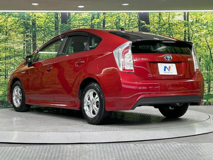 2013 Toyota Prius DAA-ZVW30 (UW-6a26331c0419d)[19]