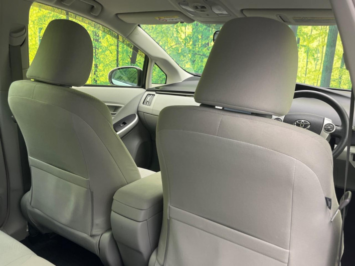 2013 Toyota Prius DAA-ZVW30 (UW-6a26331db07b5)[20]