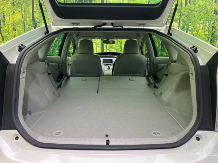 2013 Toyota Prius DAA-ZVW30 (UW-6a26331db07b5)[15]