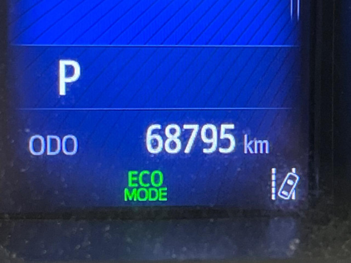 2017 Toyota C-HR DAA-ZYX10 (UW-6a2633328996c)[2]