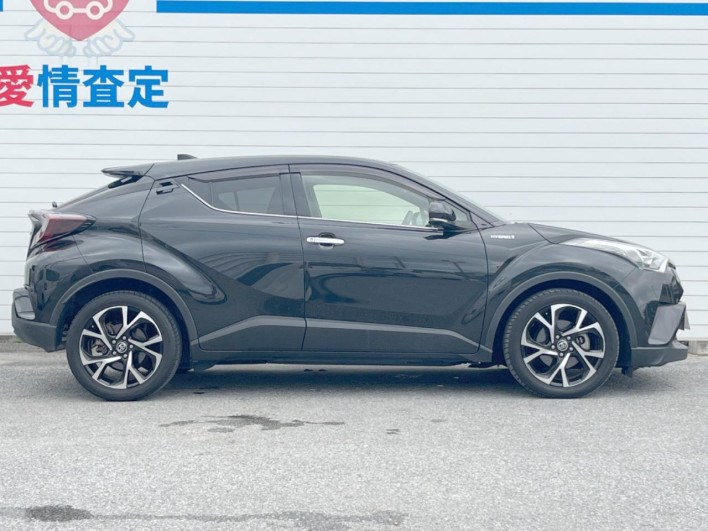 2018 Toyota C-HR DAA-ZYX10 (UW-6a2633338c54e)[9]