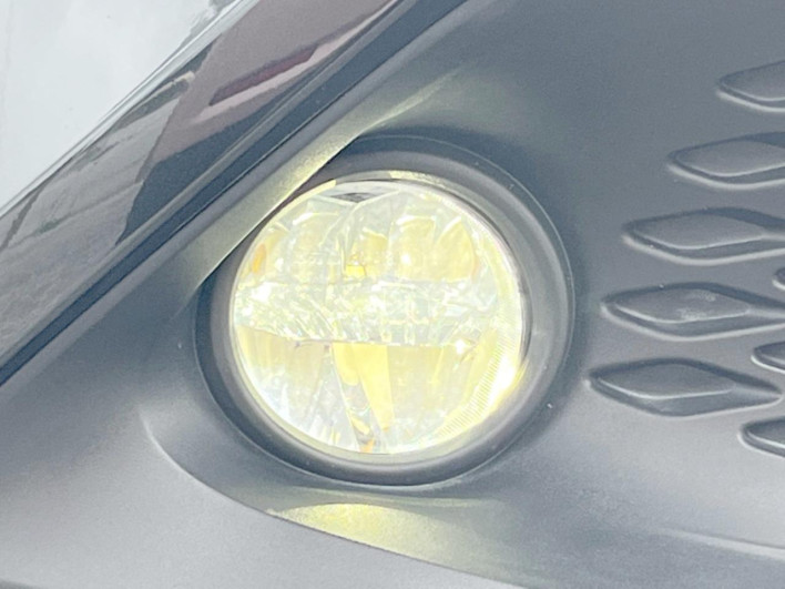 2018 Toyota C-HR DAA-ZYX10 (UW-6a2633338c54e)[16]