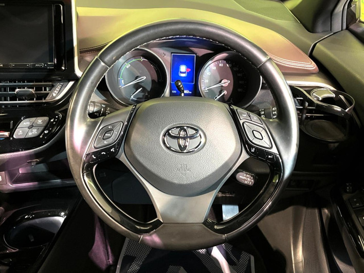 2018 Toyota C-HR DAA-ZYX10 (UW-6a263334819d1)[5]