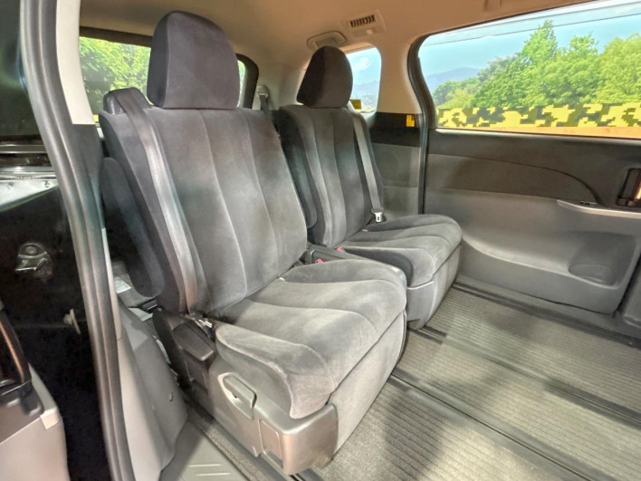 2010 Toyota Estima DBA-ACR50W (UW-6a2783869f3eb)[22]