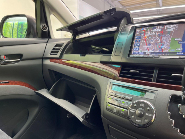 2011 Toyota Estima DBA-ACR50W (UW-6a278387992b3)[19]