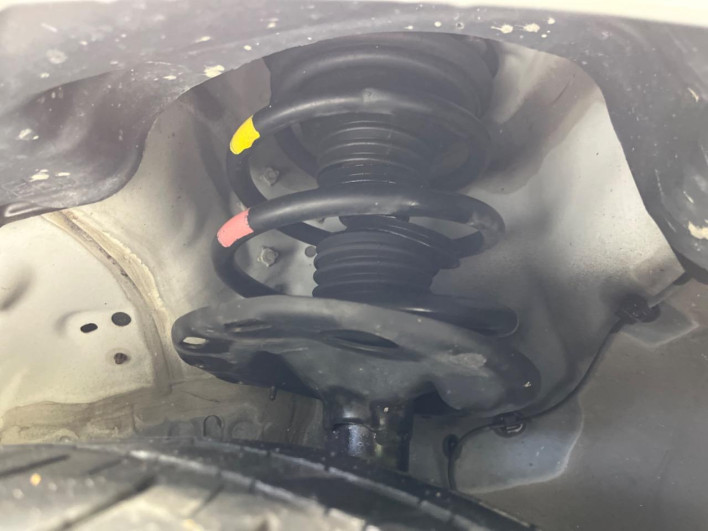 2011 Toyota Estima DBA-ACR50W (UW-6a278387992b3)[25]