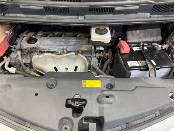 2011 Toyota Estima DBA-ACR50W (UW-6a278387992b3)[4]