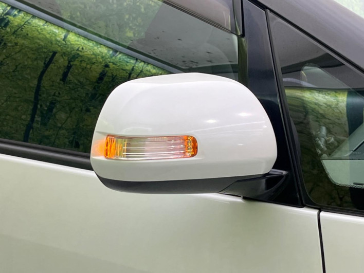 2011 Toyota Estima DBA-ACR50W (UW-6a278387992b3)[29]