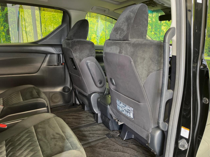 2018 Toyota Alphard DBA-AGH30W (UW-6a27838a74b35)[4]