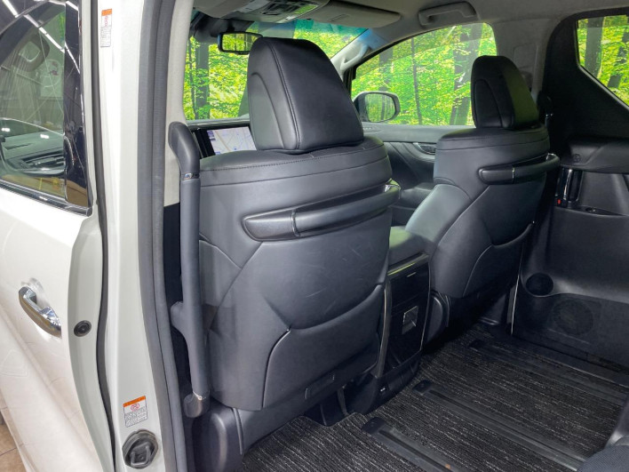 2020 Toyota Vellfire 3BA-AGH30W (UW-6a27838d9b90a)[28]