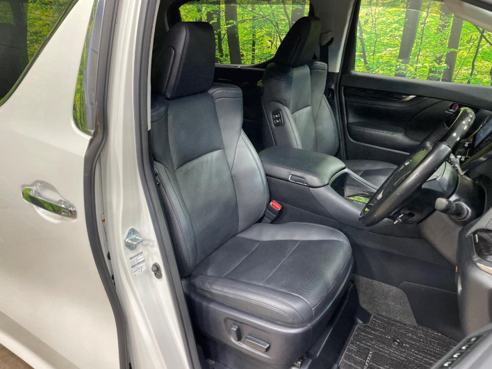 2020 Toyota Vellfire 3BA-AGH30W (UW-6a27838d9b90a)[22]
