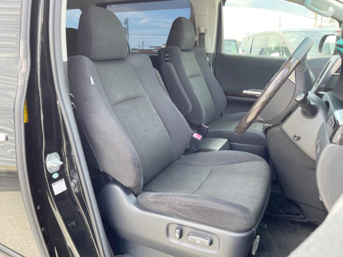 2013 Toyota Alphard DBA-ANH20W (UW-6a27839db9dfc)[15]