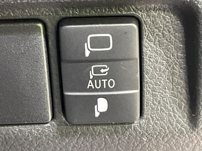 2013 Toyota Alphard DBA-ANH20W (UW-6a27839ecf983)[9]
