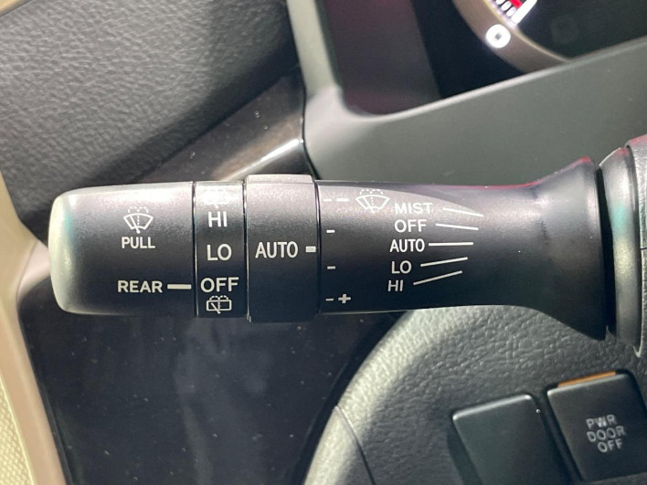 2013 Toyota Alphard DBA-ANH20W (UW-6a27839ecf983)[20]