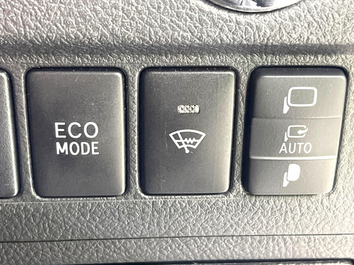2012 Toyota Vellfire DBA-ANH25W (UW-6a27839fe5cd5)[16]