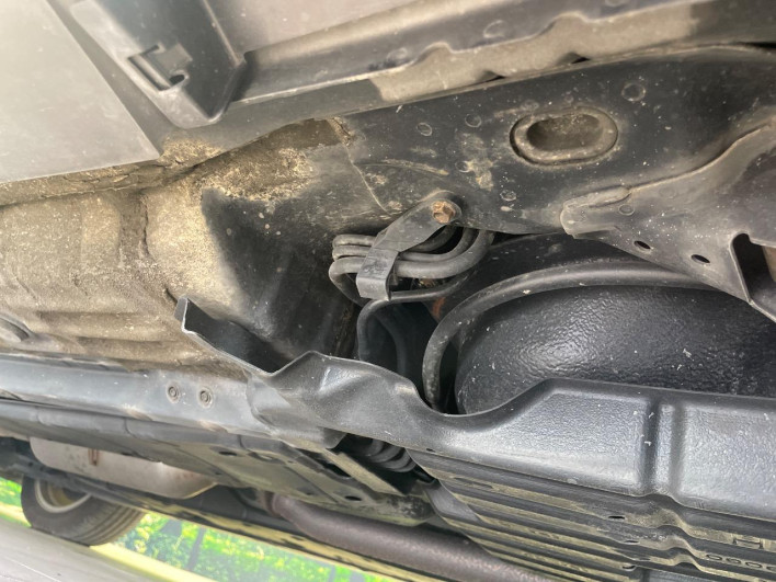 2013 Toyota Camry DAA-AVV50 (UW-6a2783a203953)[21]