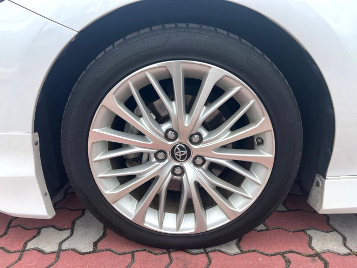 2017 Toyota Camry DAA-AXVH70 (UW-6a2783b283b8a)[15]