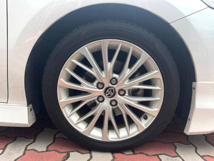 2017 Toyota Camry DAA-AXVH70 (UW-6a2783b283b8a)[12]