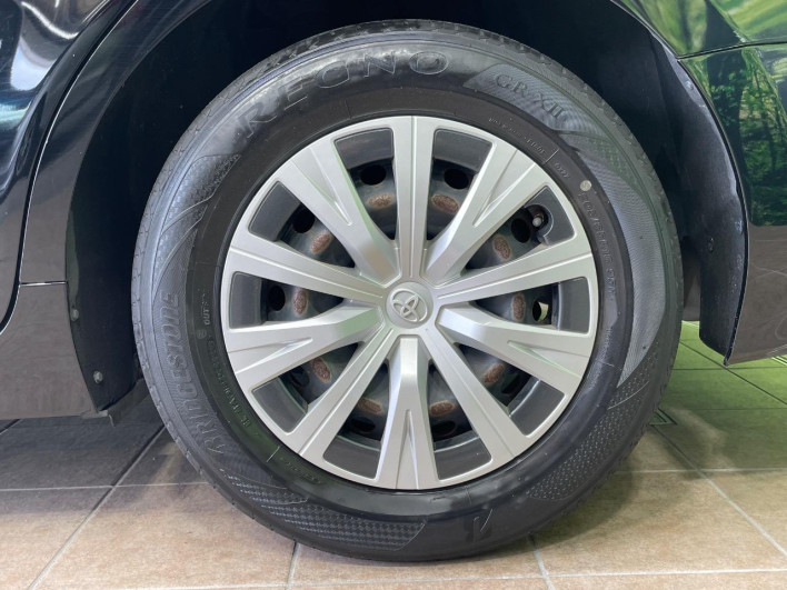 2018 Toyota Camry DAA-AXVH70 (UW-6a2783b2d5018)[9]