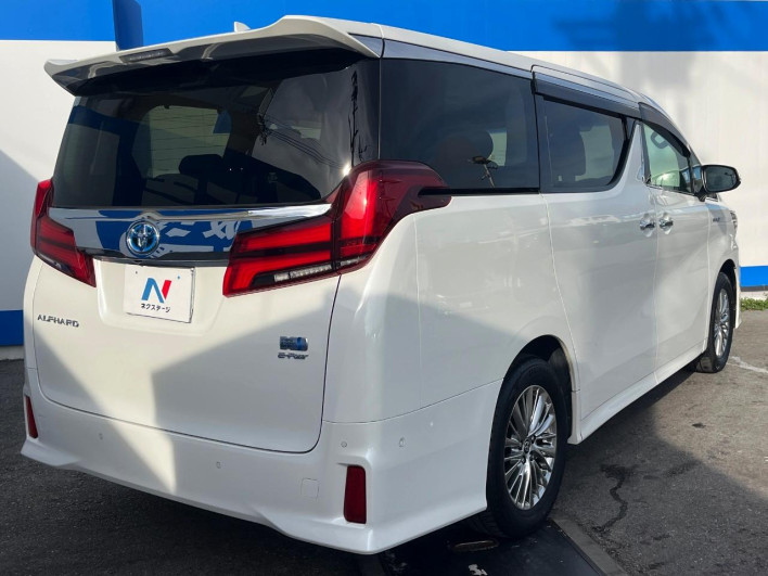 2021 Toyota Alphard Hybrid 6AA-AYH30W (UW-6a2783b5d1c4f)[23]