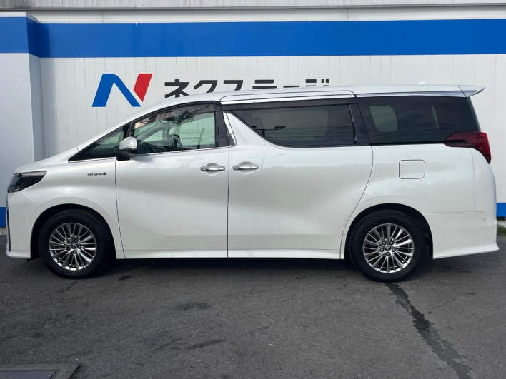 2021 Toyota Alphard Hybrid 6AA-AYH30W (UW-6a2783b5d1c4f)[20]