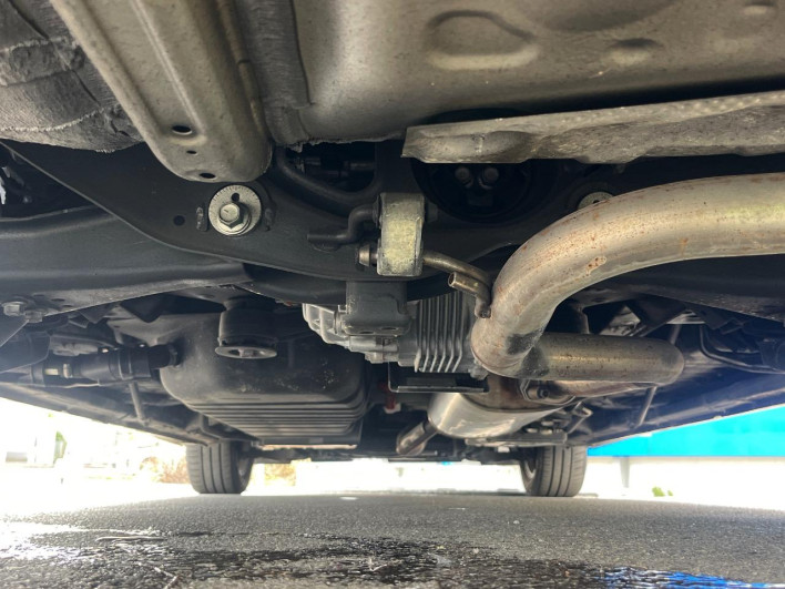 2021 Toyota Alphard Hybrid 6AA-AYH30W (UW-6a2783b5d1c4f)[18]