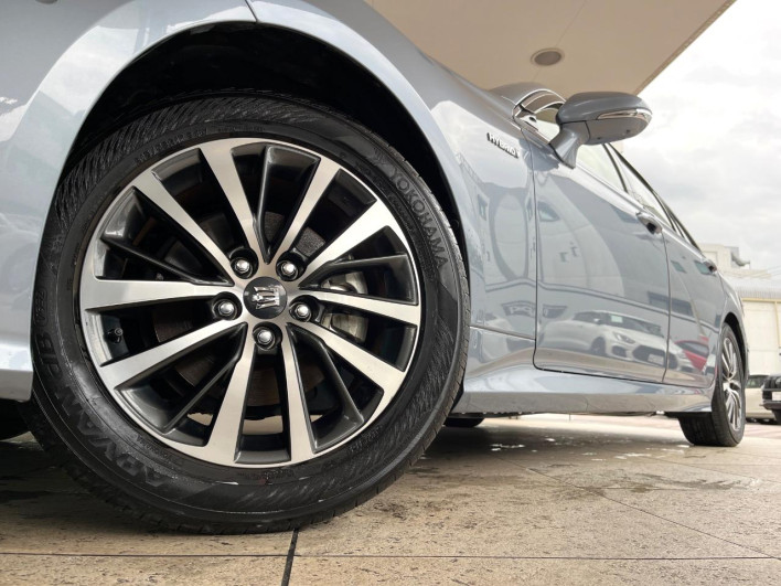 2019 Toyota Crown Hybrid 6AA-AZSH20 (UW-6a2783b7a0008)[6]