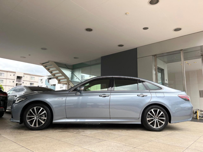 2019 Toyota Crown Hybrid 6AA-AZSH20 (UW-6a2783b7a0008)[21]