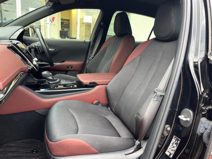 2019 Toyota Crown Hybrid 6AA-AZSH20 (UW-6a2783b7bad67)[29]
