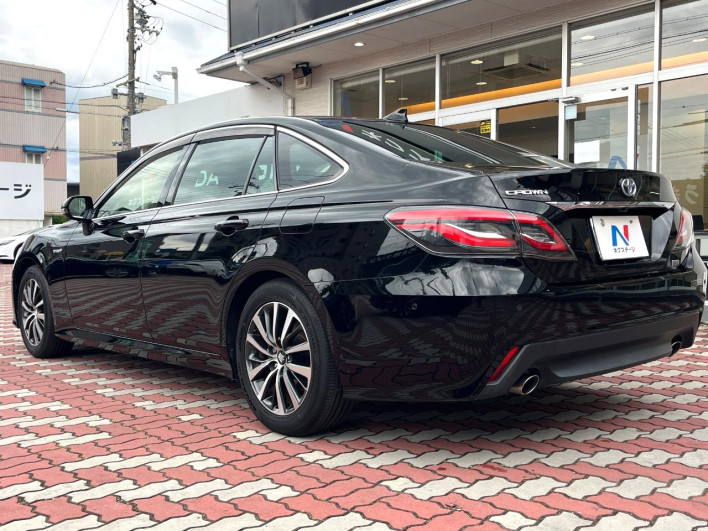 2019 Toyota Crown Hybrid 6AA-AZSH20 (UW-6a2783b7bad67)[20]