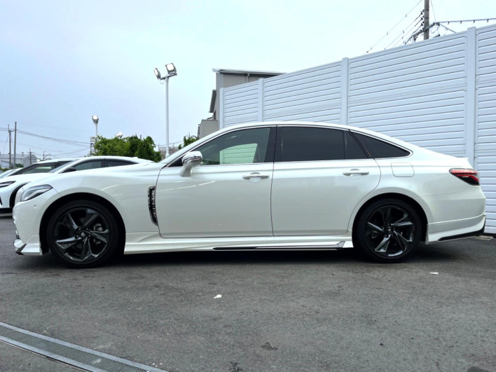2020 Toyota Crown Hybrid 6AA-AZSH20 (UW-6a2783b8bfd43)[18]