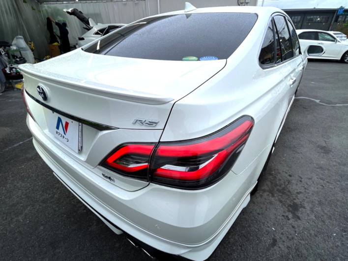 2020 Toyota Crown Hybrid 6AA-AZSH20 (UW-6a2783b8bfd43)[28]