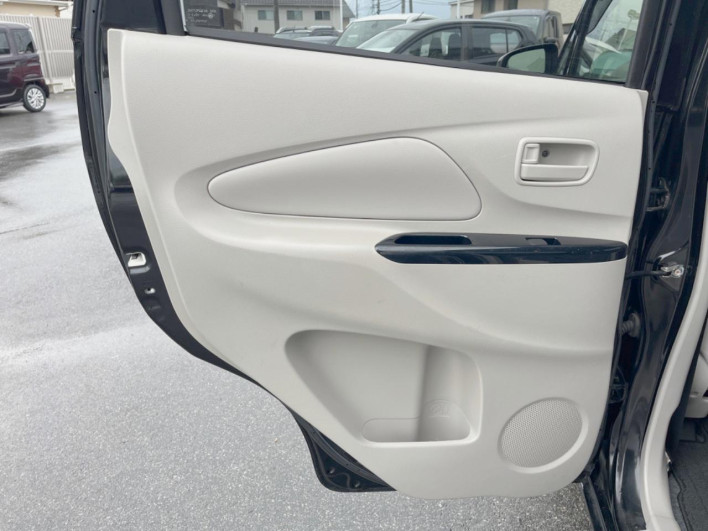 2015 Mitsubishi eK Wagon DBA-B11W (UW-6a2783be030db)[19]