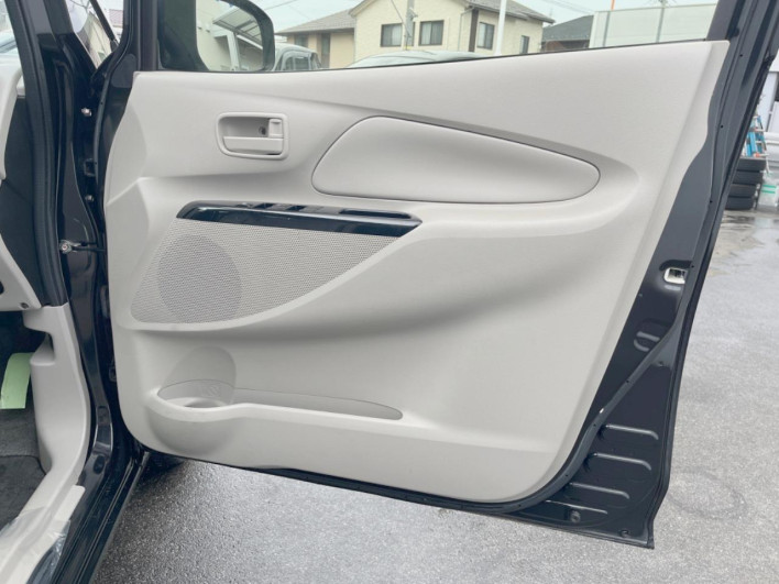 2015 Mitsubishi eK Wagon DBA-B11W (UW-6a2783be030db)[24]