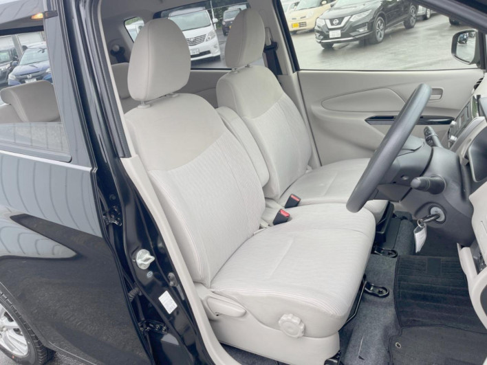 2015 Mitsubishi eK Wagon DBA-B11W (UW-6a2783be030db)[26]